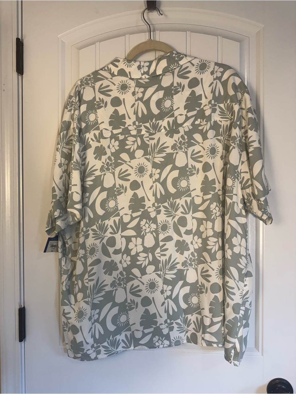 Arizona Jean Company Floral Button-Up Shirt in Sage and White - Picture 3 of 3
